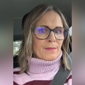 Meet your Posher, Heather